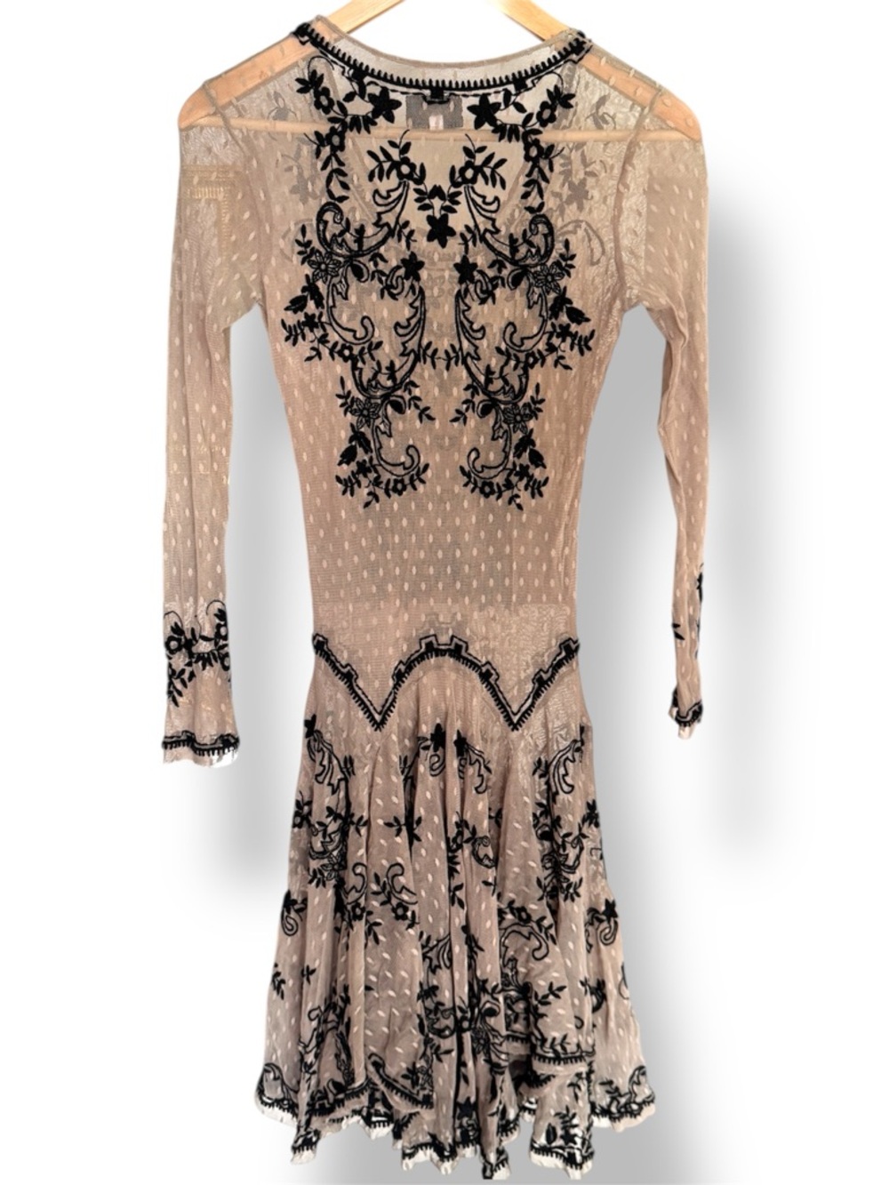 Johnny Was Biya Sheer Polkadot Lace Drop Waist Beige Dress Floral Embroidered